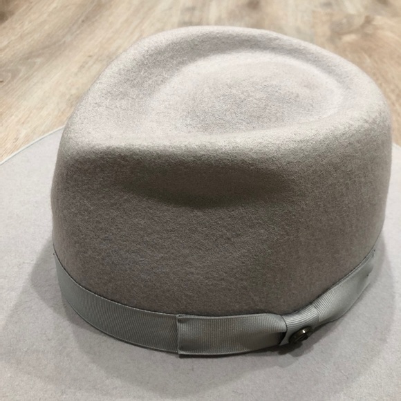 Wide Brim Hat Grey S/M Wool - Picture 7 of 15